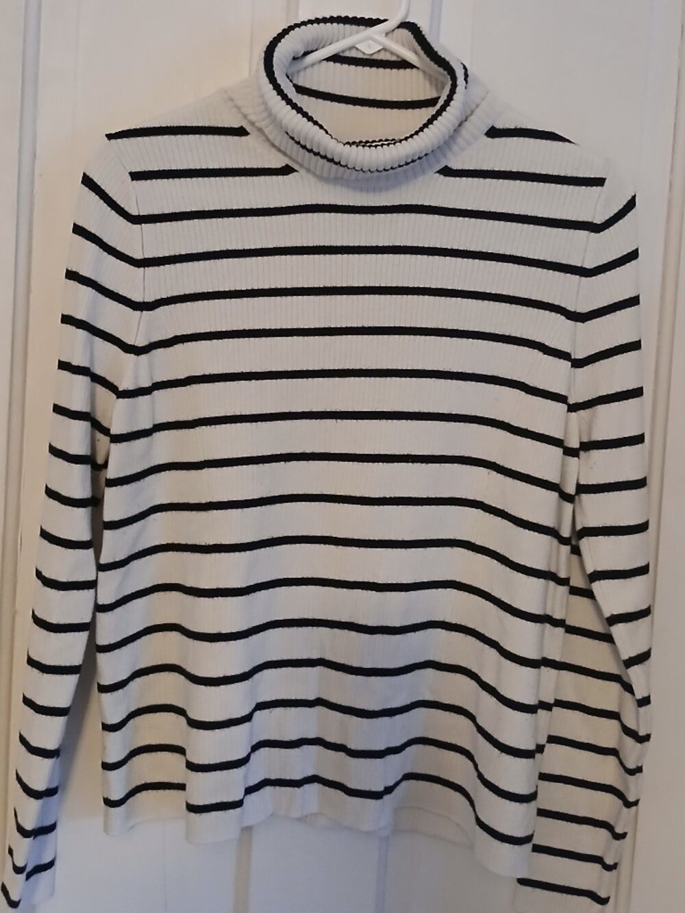 A New Day Turtleneck Women's XL Black White Striped Long Sleeve NWOT